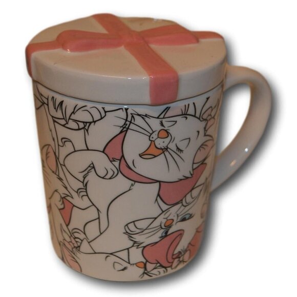 Disney The Aristocats Marie Cat Kitten Mug With Topper Figural Collectible NEW - Picture 1 of 3